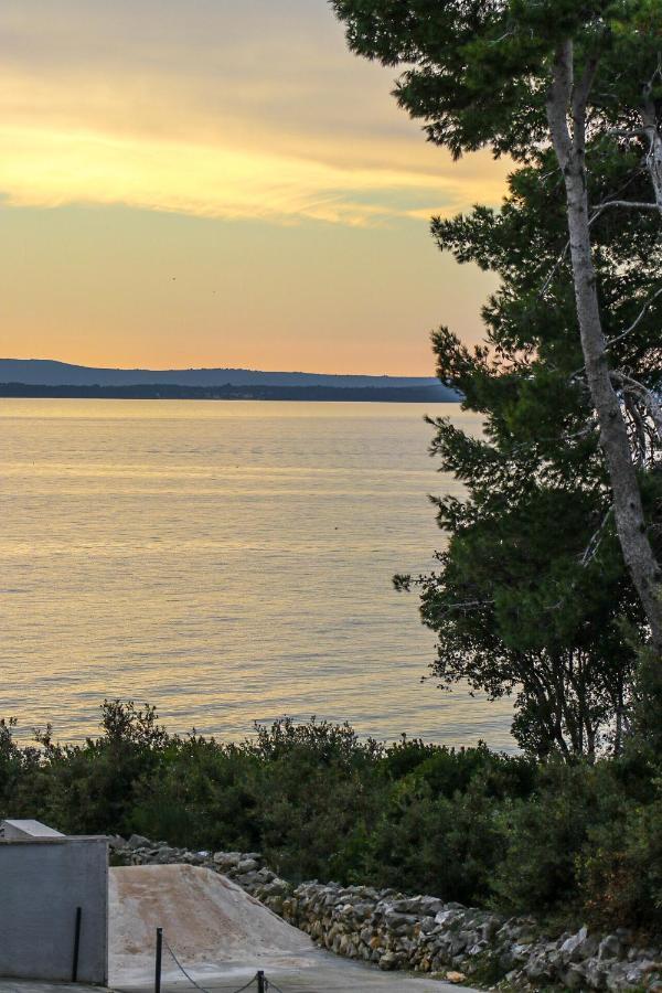 Apartment Anamaria With Seaview Petrčane Zewnętrze zdjęcie